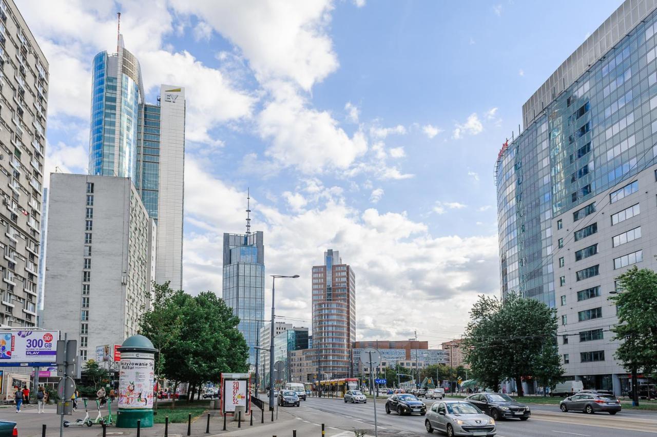 Luxury Apartments Near Warsaw Uprising Museum ภายนอก รูปภาพ